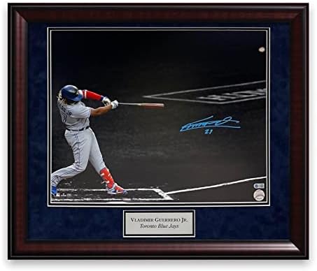 Vladimir Guerrero Jr. Potpisan Autographed 16x20 fotografija uokvirena na 20x24 USA SM CoA - Autografirane MLB fotografije