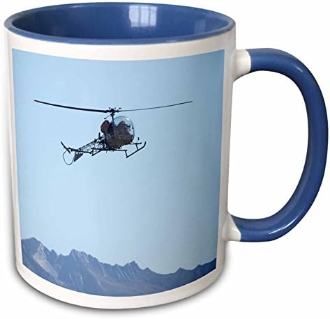 3Drose Mug_76039_6 Novi Zeland, Warbirds, Wanaka, Vintage Bell 47 Helikopter -Au02 DWA5999 - David Wall Dva tona plava šalica,